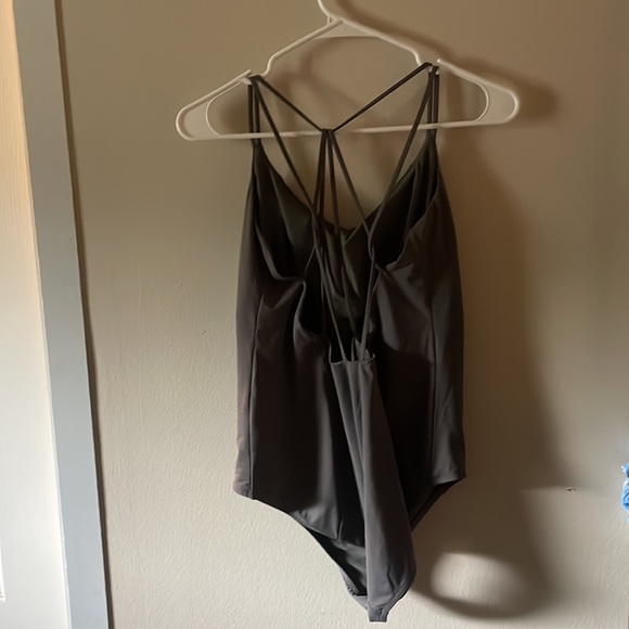 Bathing suit - Picture 2 of 2